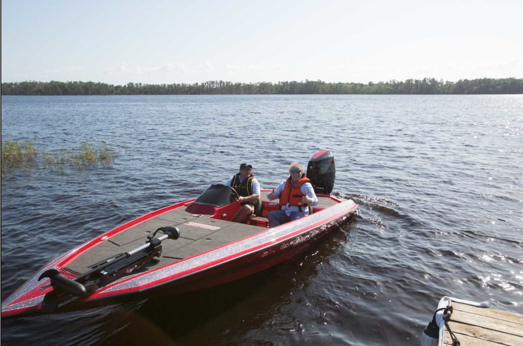Mercury Marine V8 Outboards: All Fours