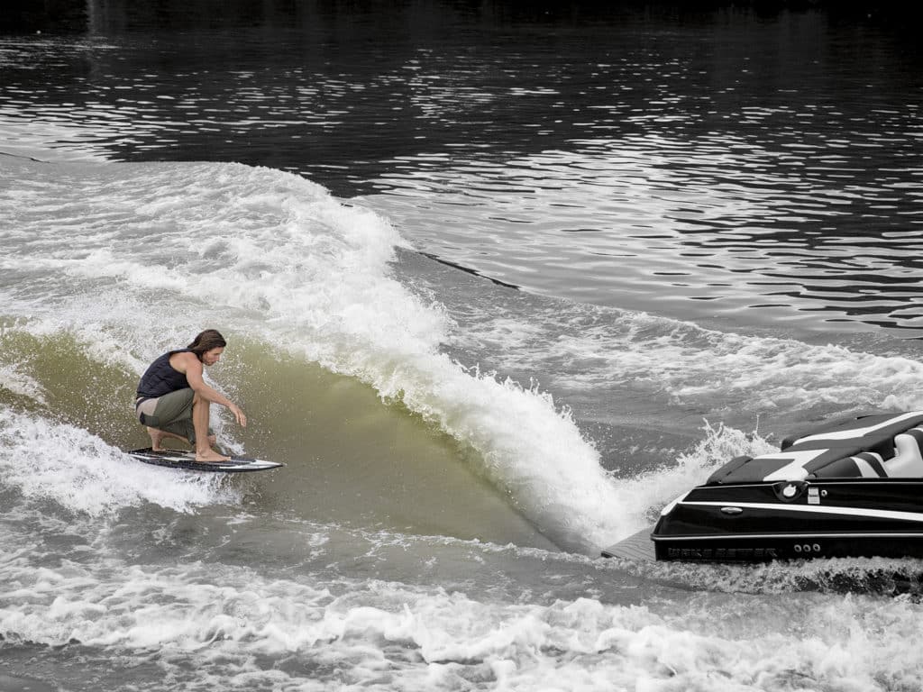 Malibu 24 MXZ Wakesurfing Review