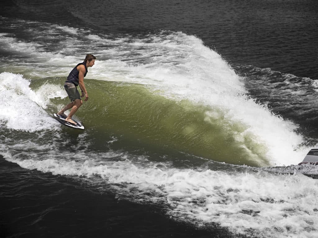 Axis A20 Wakesurfing Review