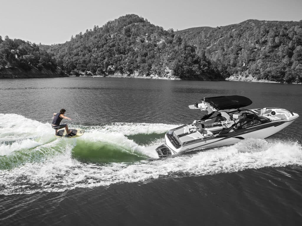 Centurion Fi23 Wakesurfing Review