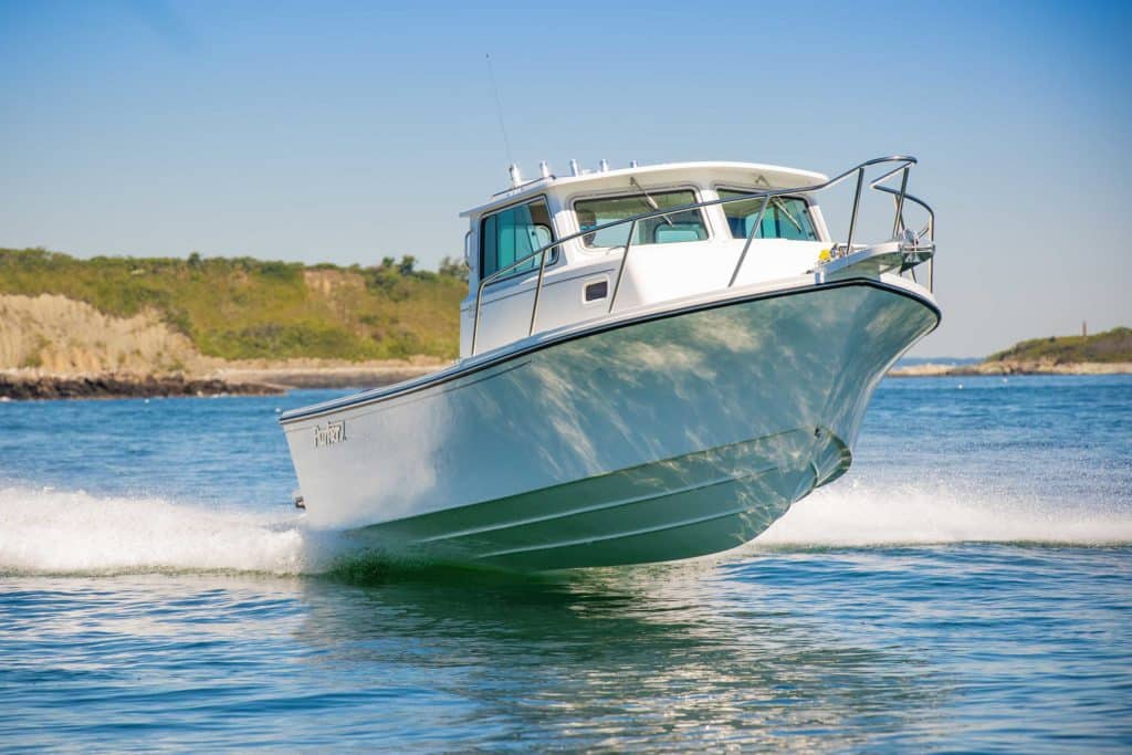 Parker Boats 2520 XLD running inshore