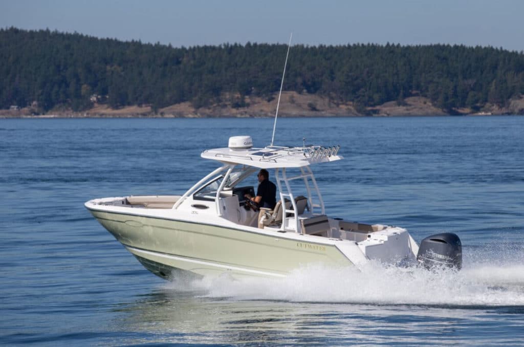 Cutwater C-24 Center Walkaround running shot