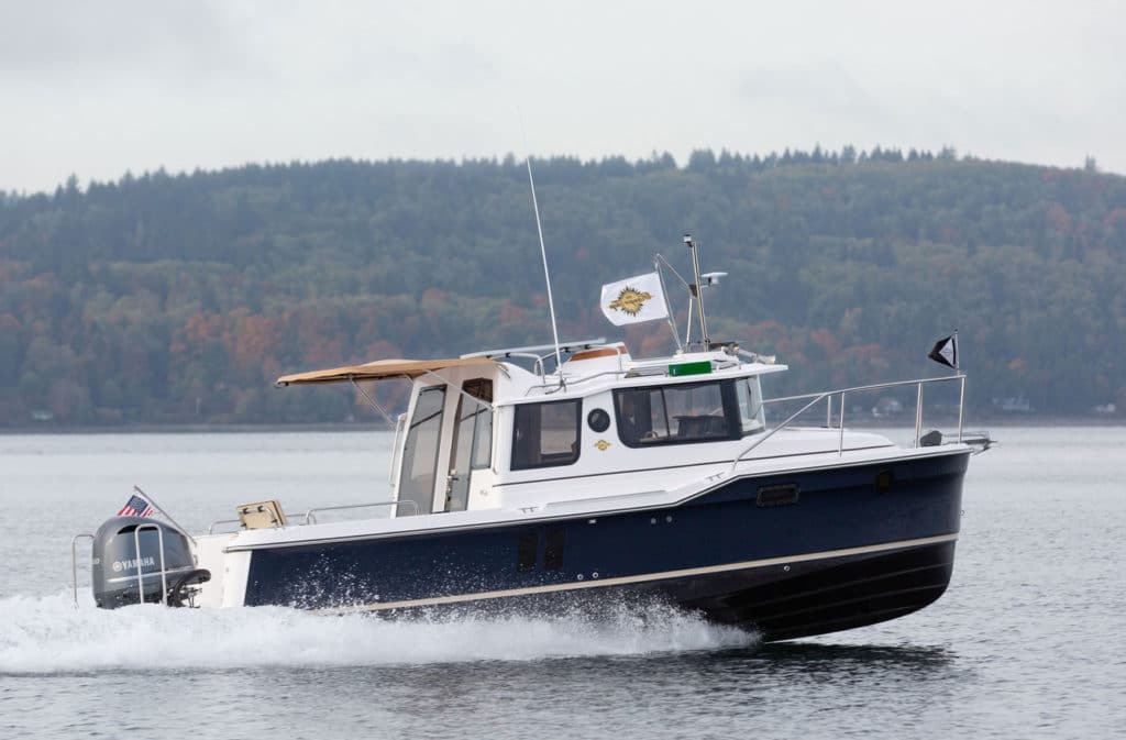 Ranger Tugs R-25 running shot