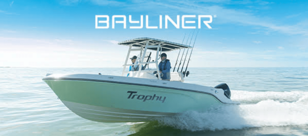 Bayliner Trophy Series running shot