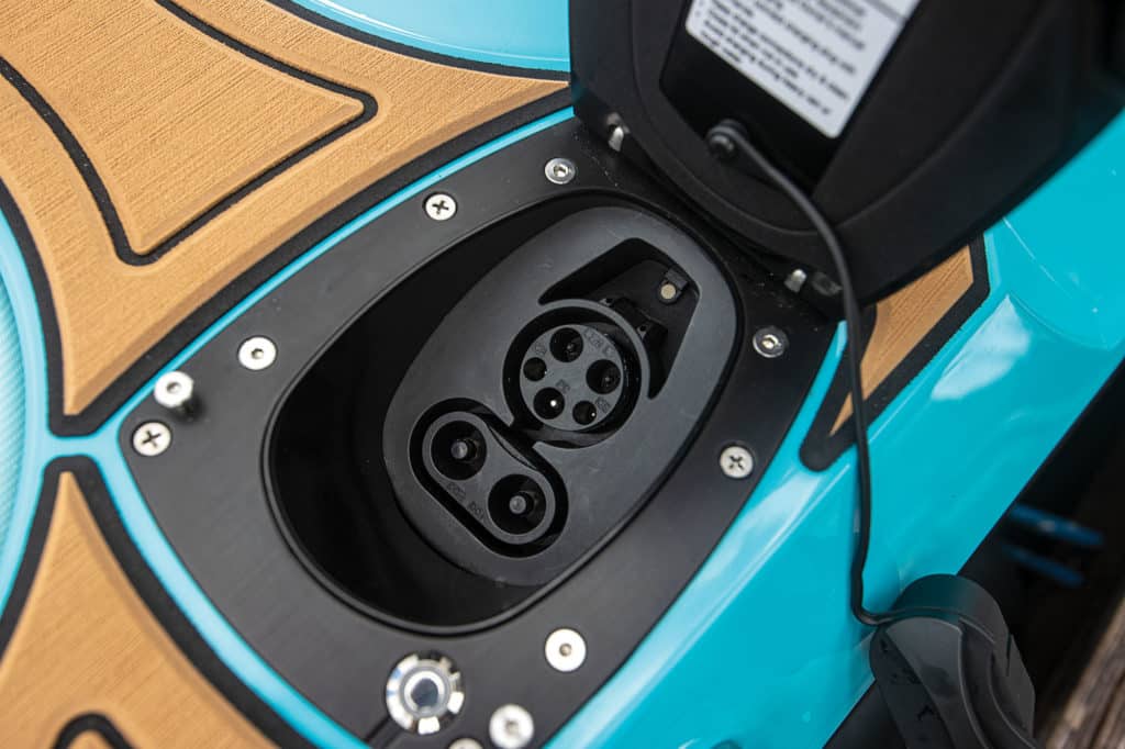 Super Air Nautique GS22E outlet