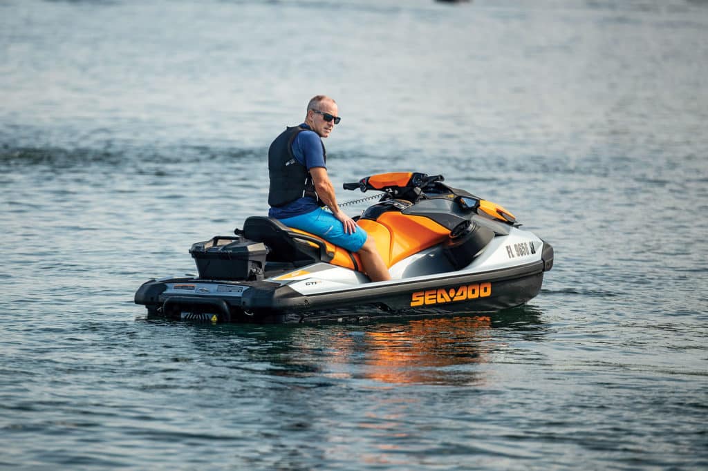 Sea-Doo GTI SE 170 idling