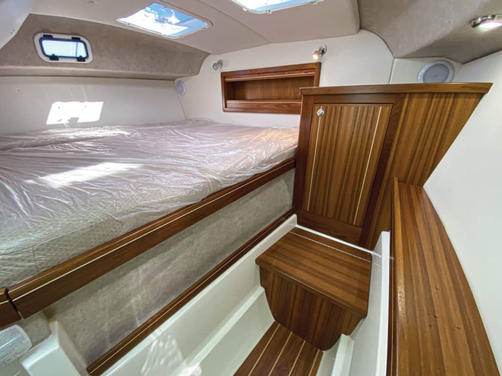 Aspen C108 master stateroom