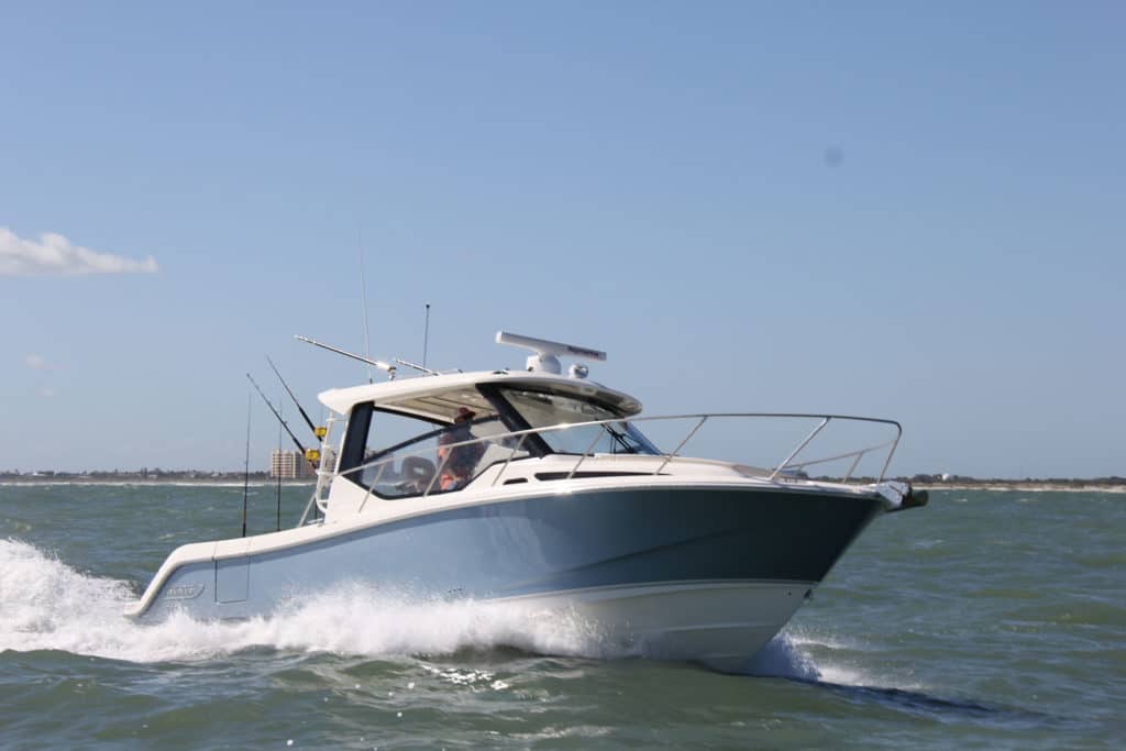 Boston Whaler 325 Conquest boasts a sturdy windshield