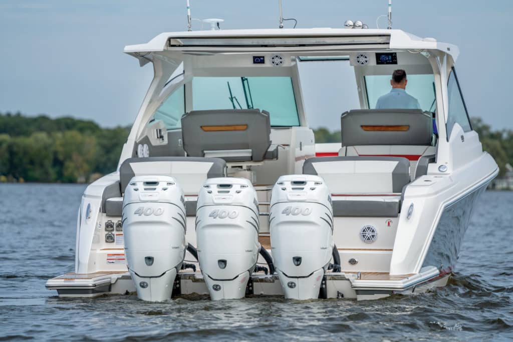 Tiara Sport 38 LX outboards