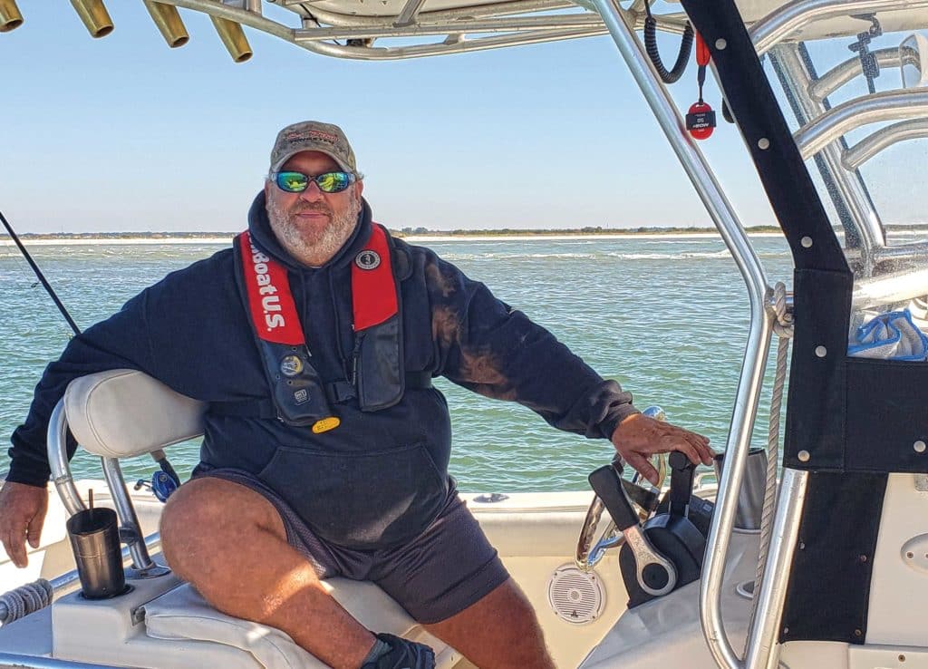 Tow captain ready to assist a boater in an emergency