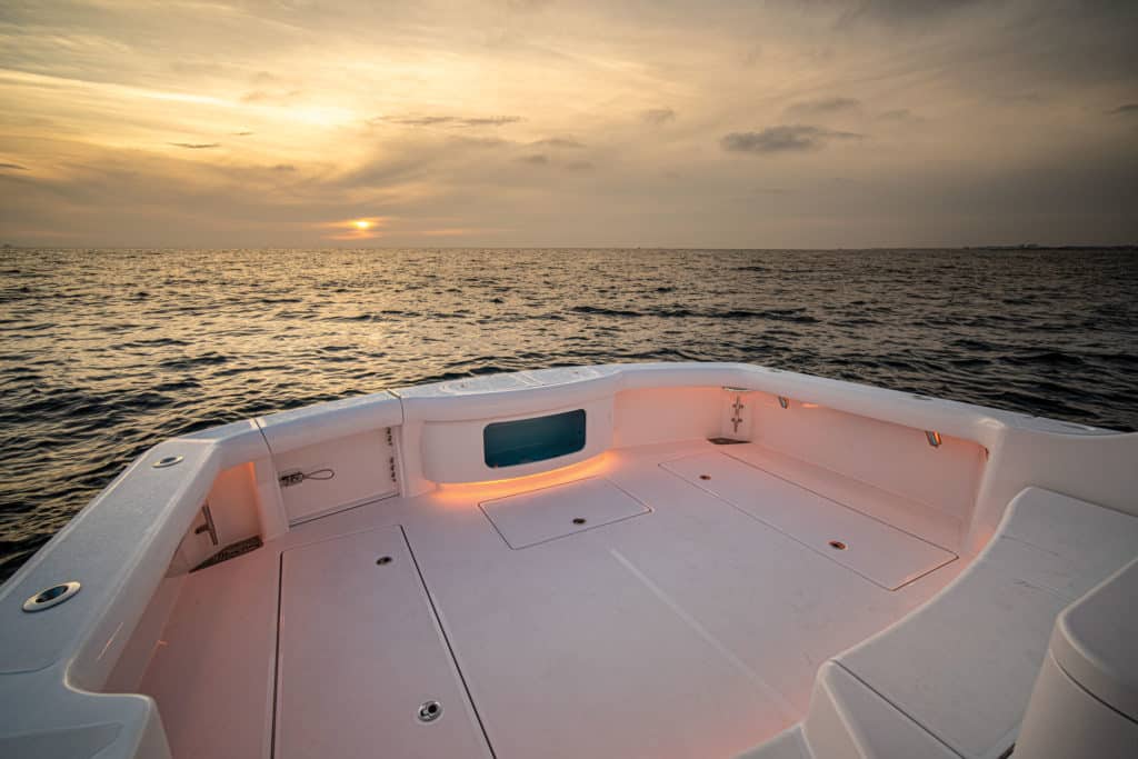 Mag Bay Yachts 42 Hardtop transom livewell in cockpit