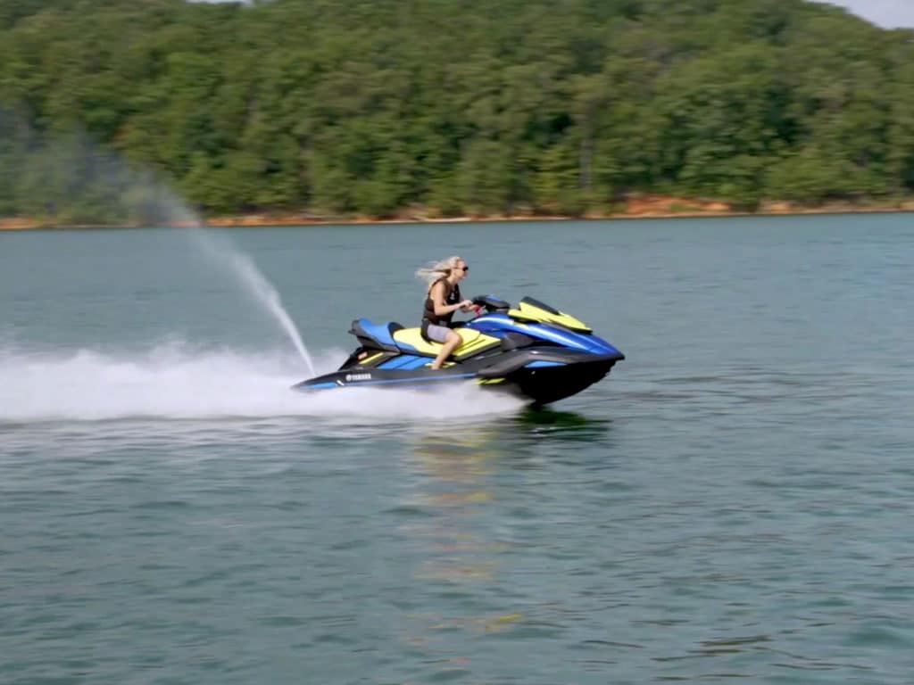 2022 Yamaha FX® Series WaveRunner® flying on the water