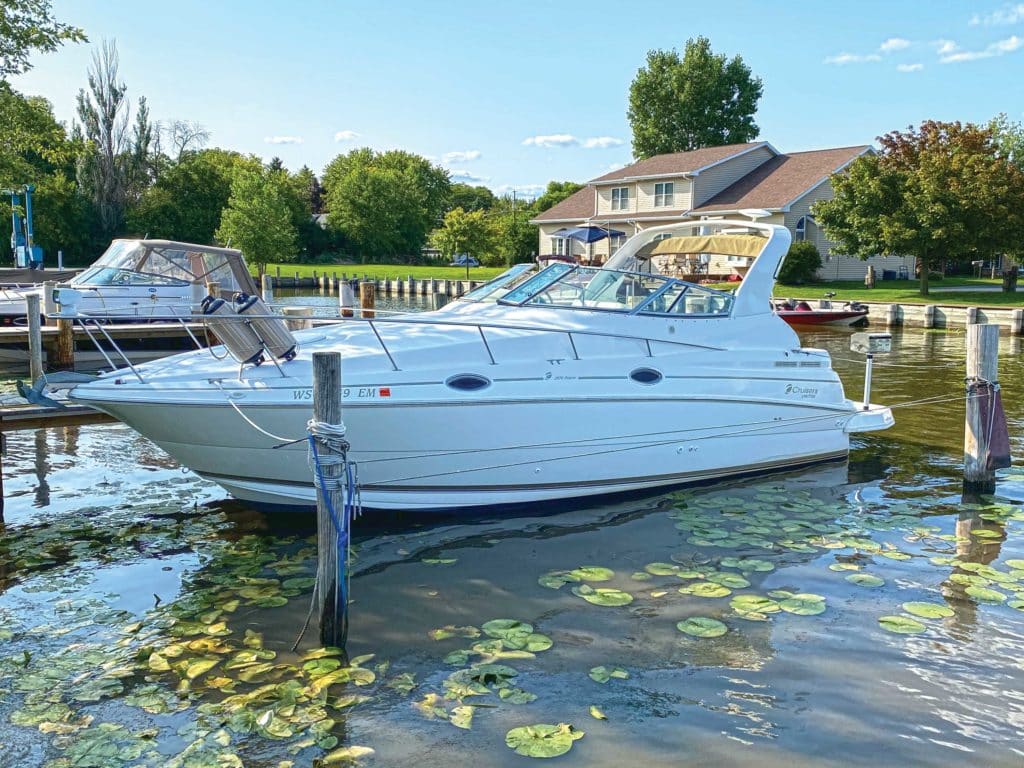 Cruisers Yachts 2870 after repowering