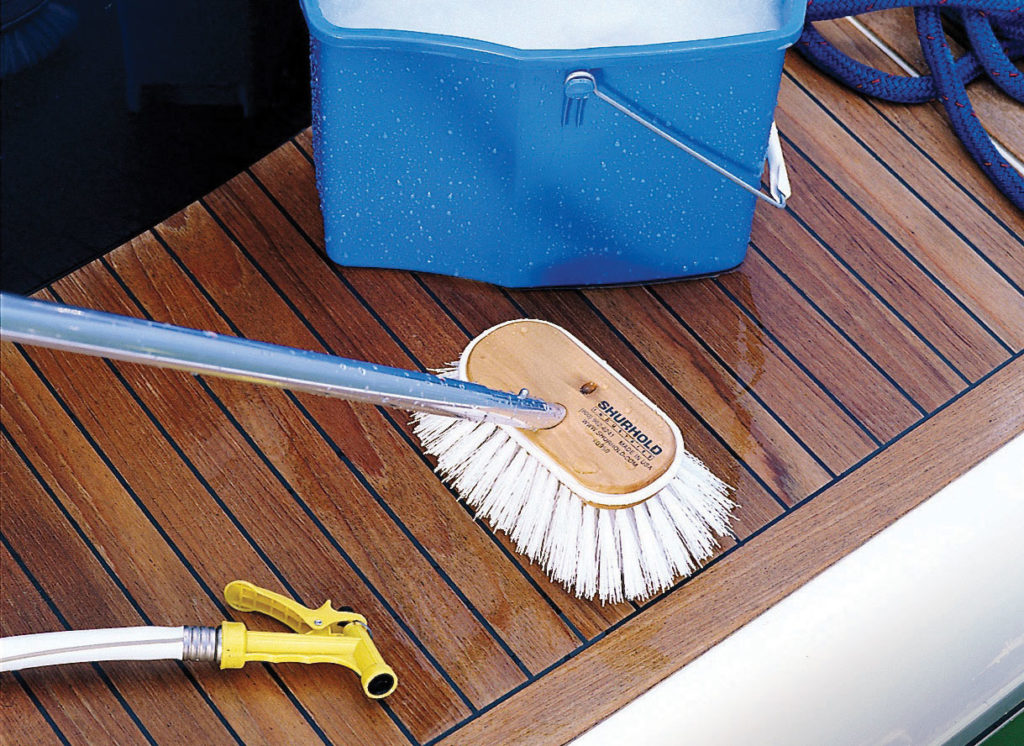 Selecting the right boat brush