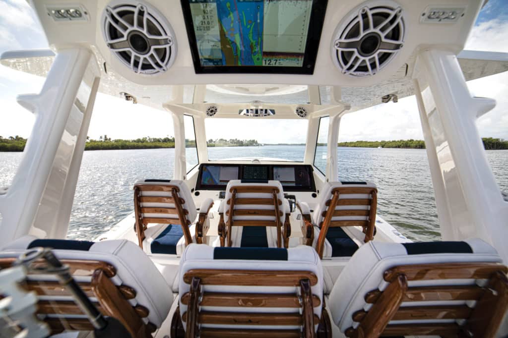 SeaVee 450Z helm seating for six