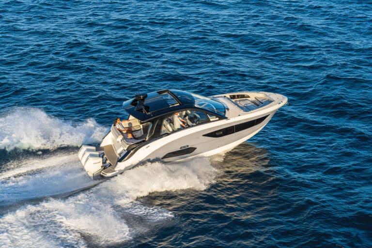 Sea Ray Sundancer 370 Outboard running at sunset