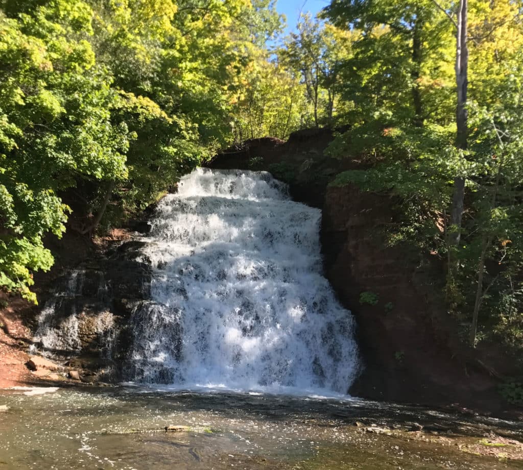 Waterfall that hikers visit