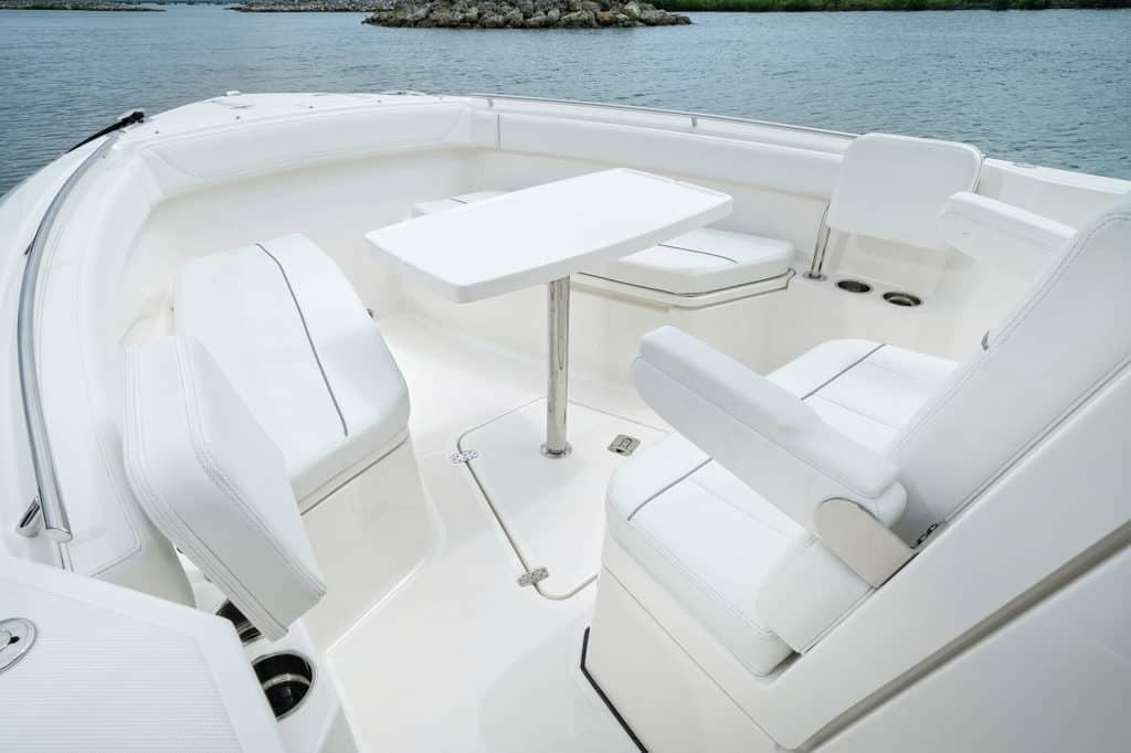 Pursuit S268 bow seating