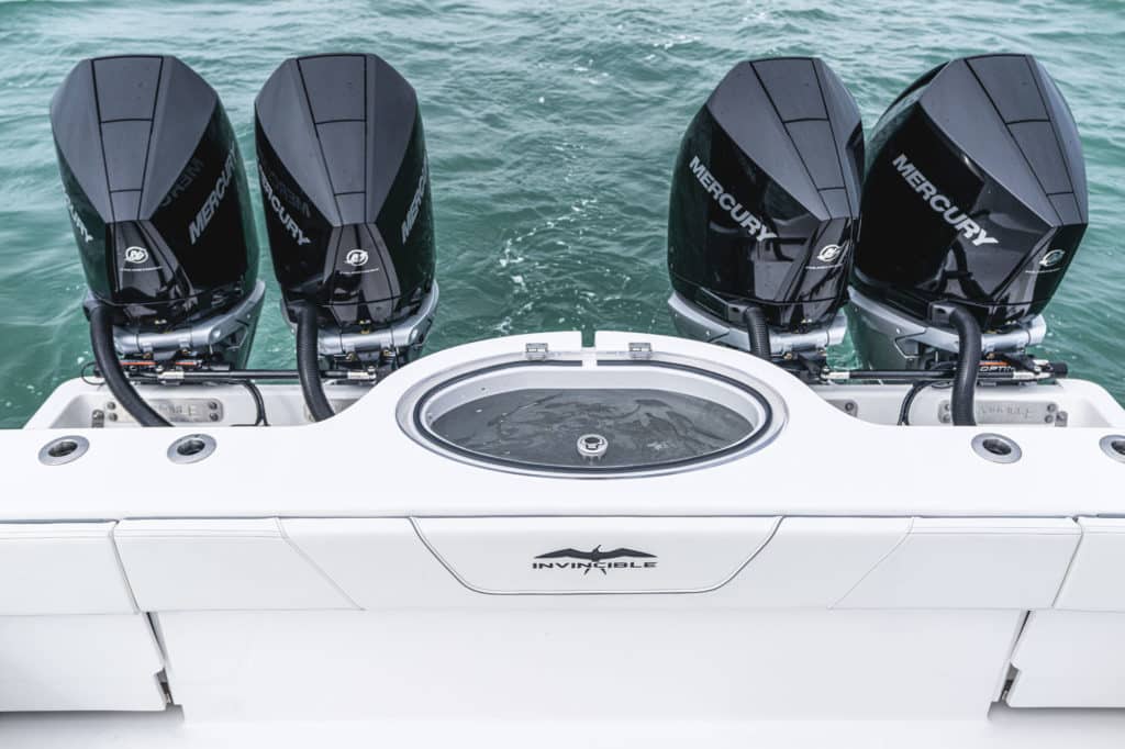 Invincible Boats 35 Catamaran transom