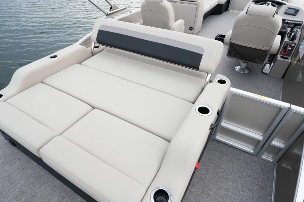 Barletta C24UC aft seating