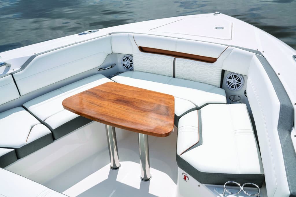 Tiara Sport 43 LS bow seating