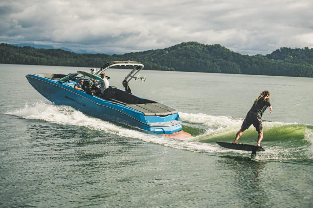 MasterCraft NXT24 foiling