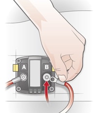 Automatic Charging Relay Installation