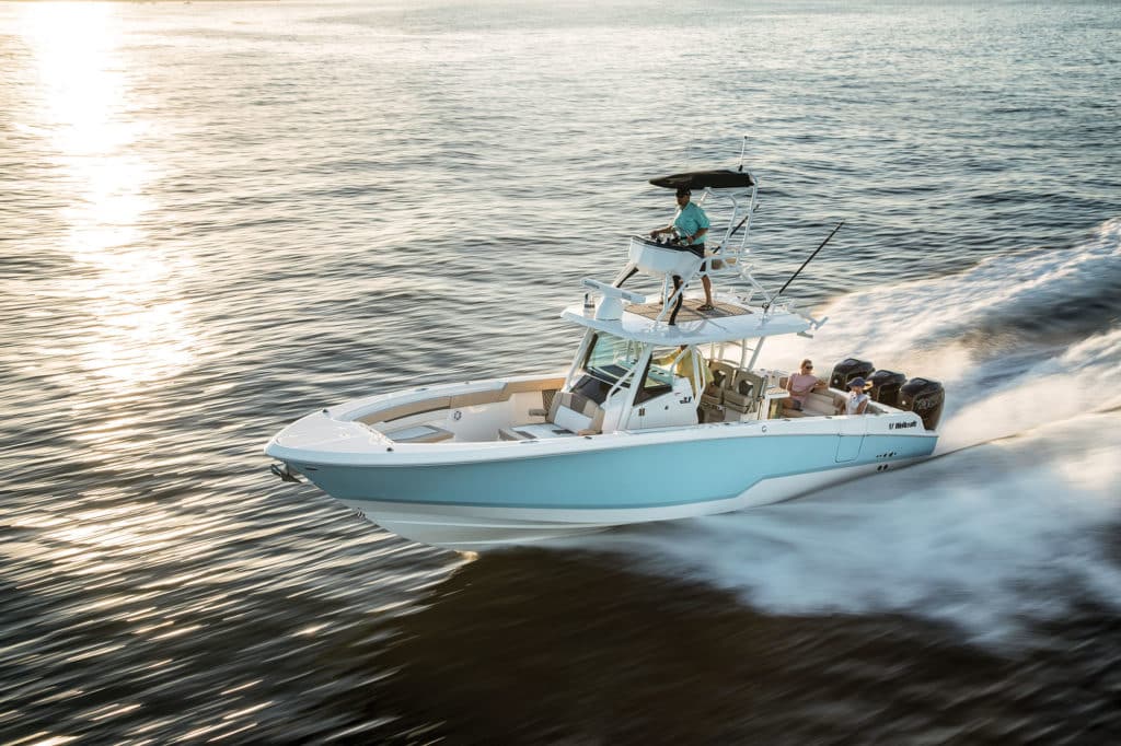 2019 Wellcraft 352 Fisherman