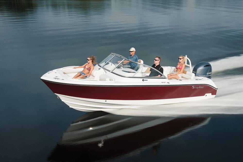 Best Bowrider Boats of 2014