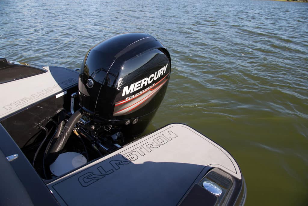 Outboard vs Sterndrive vs Jet Drive