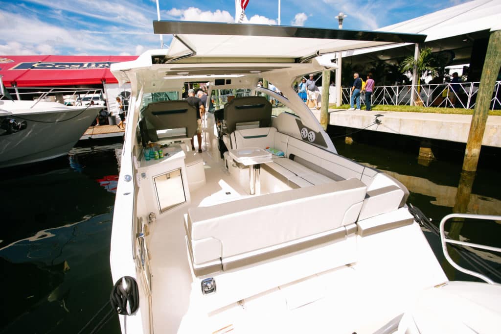 Tiara 34LX DC