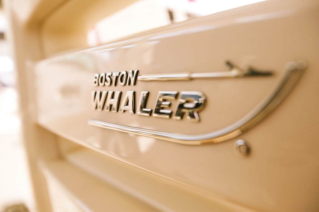 Boston Whaler 350 Realm