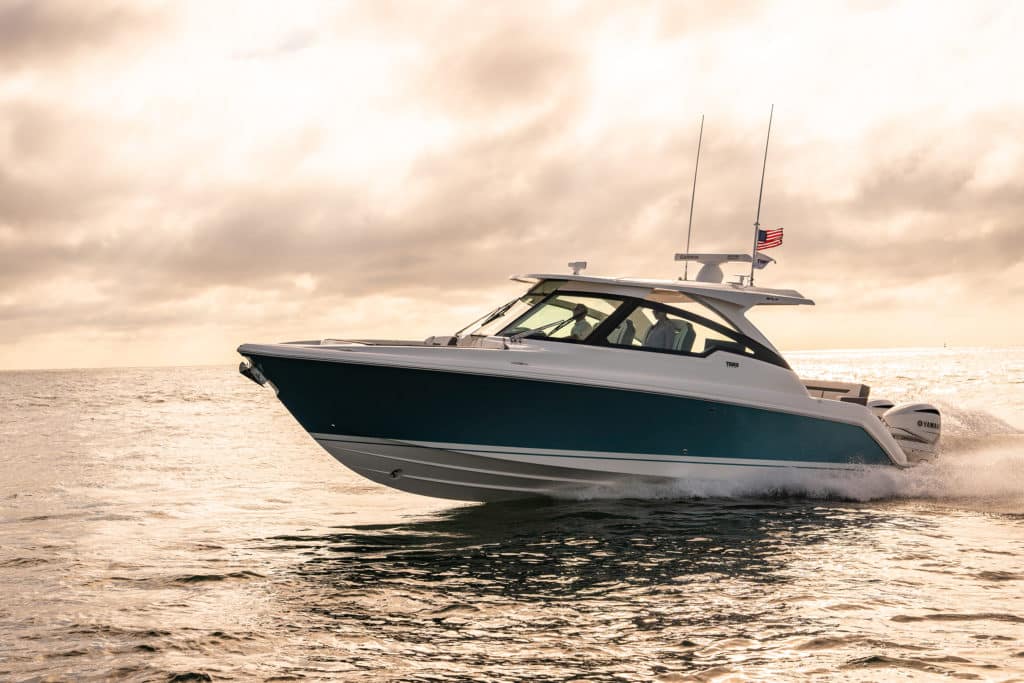 First Look: Tiara Sport 34 LX