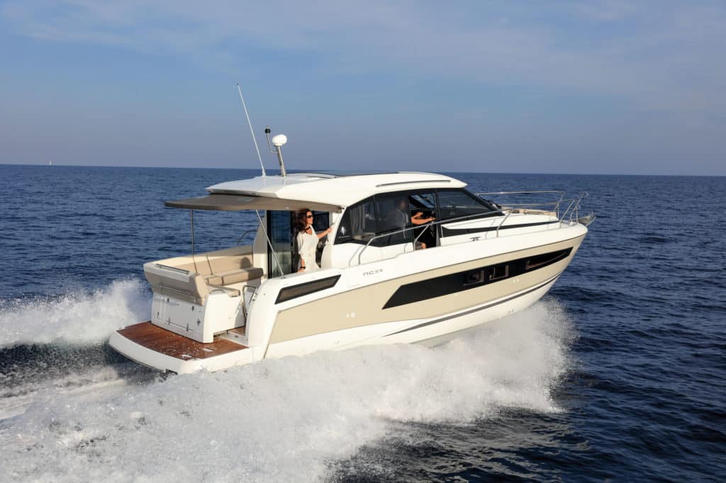 Jeanneau NC 33 Boat Test