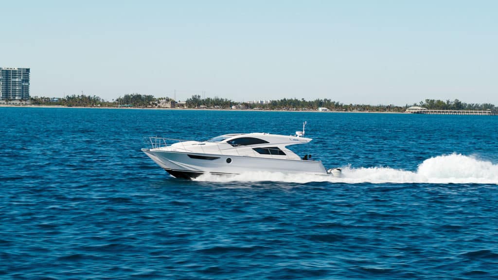 Mares 47 Outboard Express Boat Test