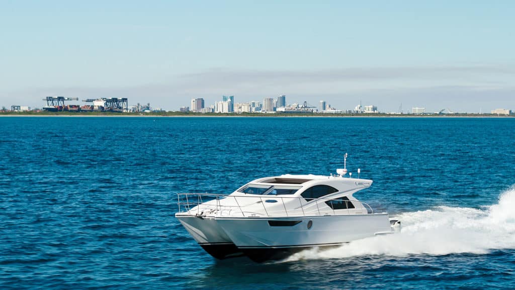 Mares 47 Outboard Express Boat Test