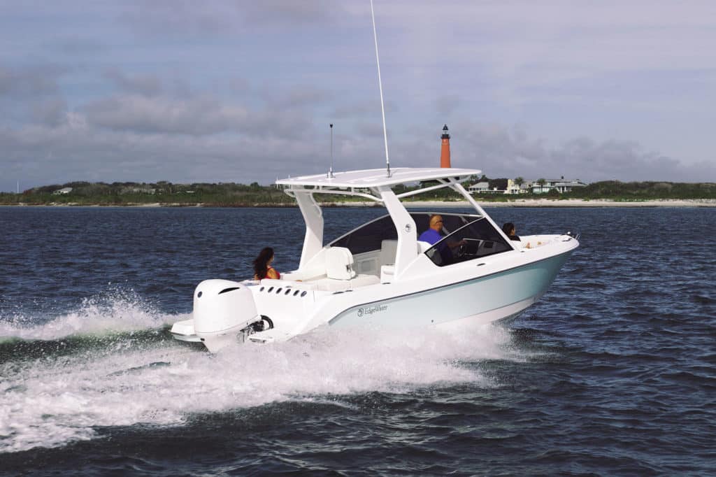 EdgeWater Powerboats Unveils the New 230CX at 2019 Miami Boat Show