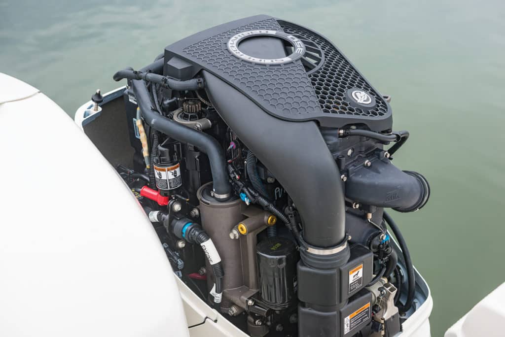 Mercury Outboards: Verado 350 and Mercury Racing 400R