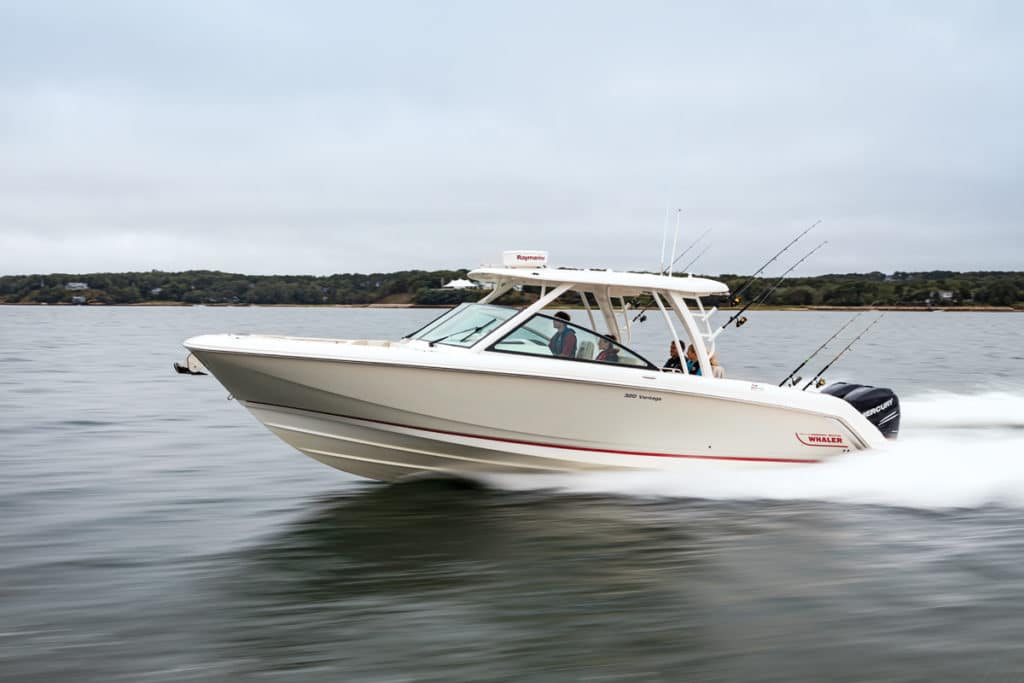 Boston Whaler 320 Vantage