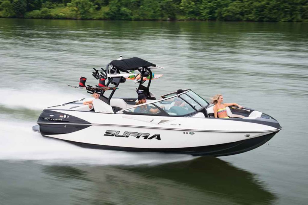 Best Bowrider Boats of 2014