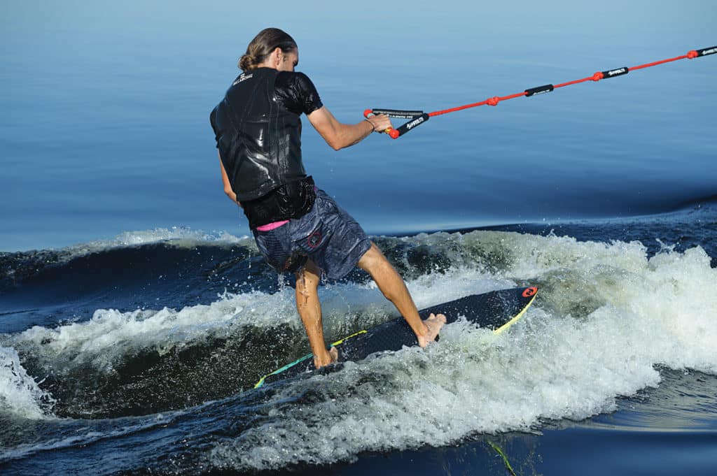 Wakesurfing 101