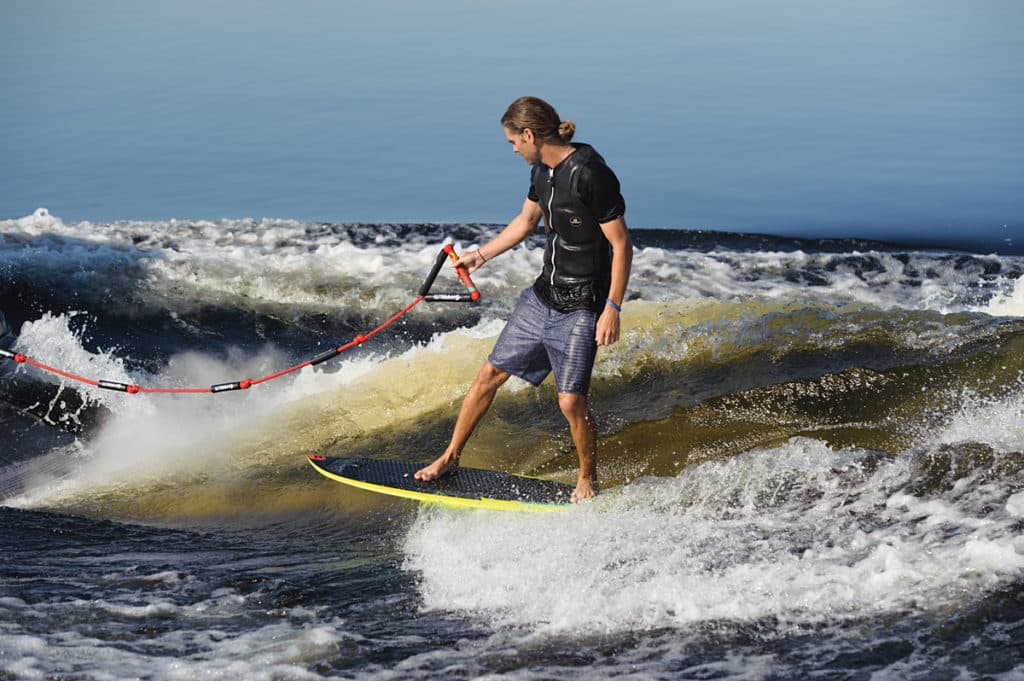 Wakesurfing 101