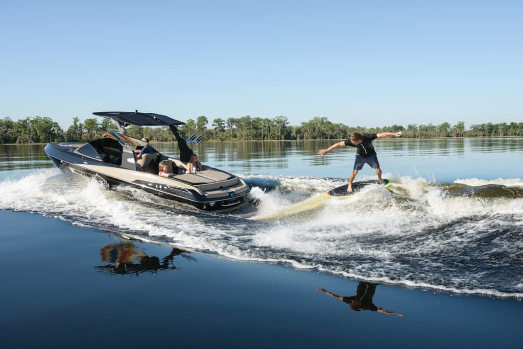 Wakesurfing 101