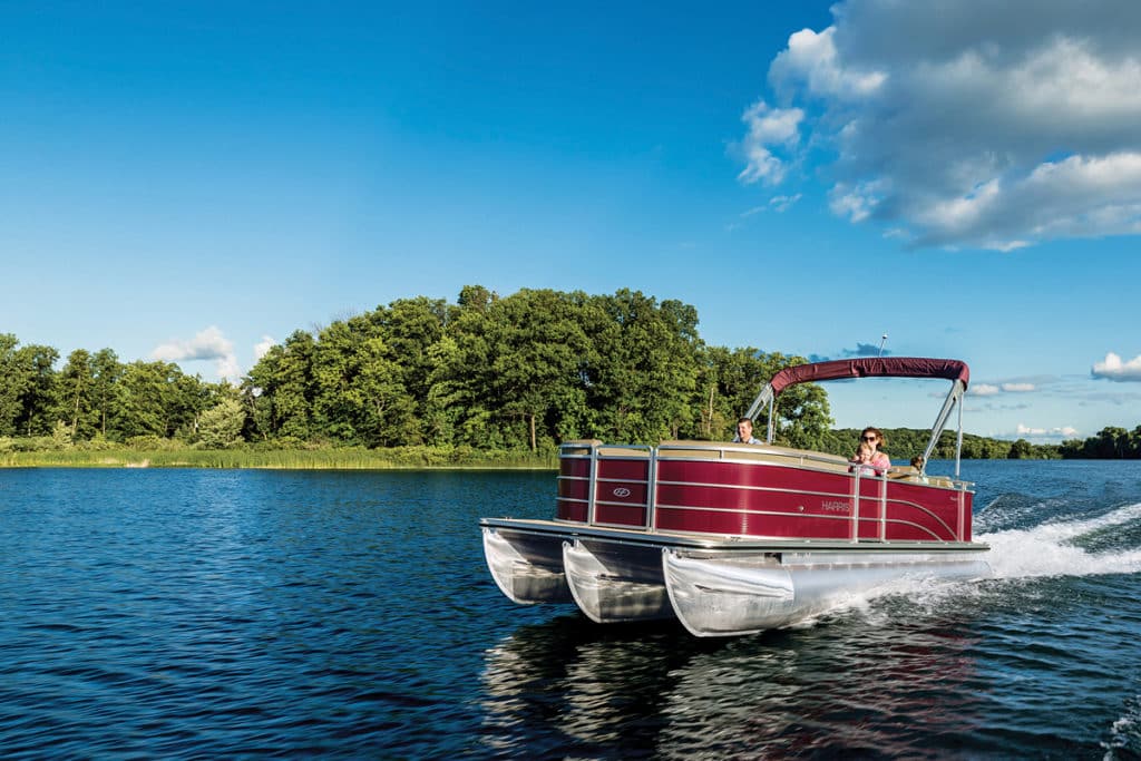 Essential Traits of the Best Pontoon Boats