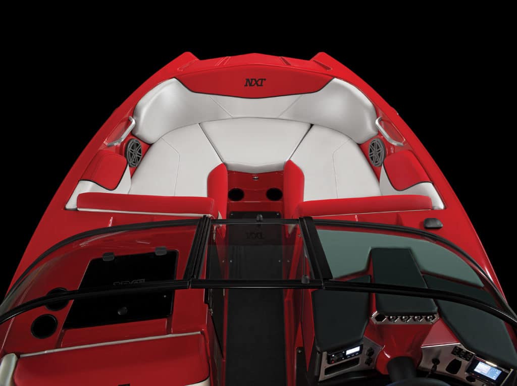 MasterCraft NXT20 Global Edition