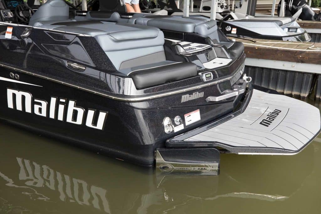 Malibu M235 Boat Test
