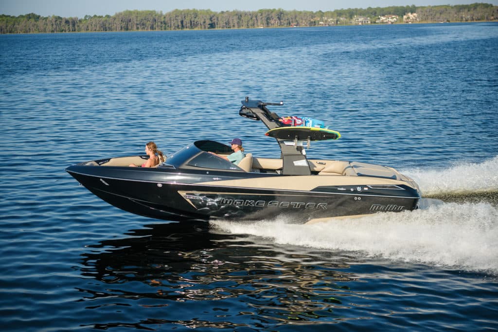 Malibu Wakesetter 23 LSV