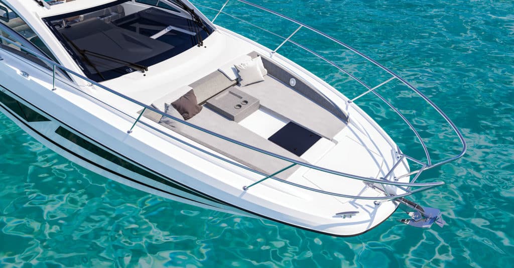 Beneteau Gran Turismo 36 bow lounge