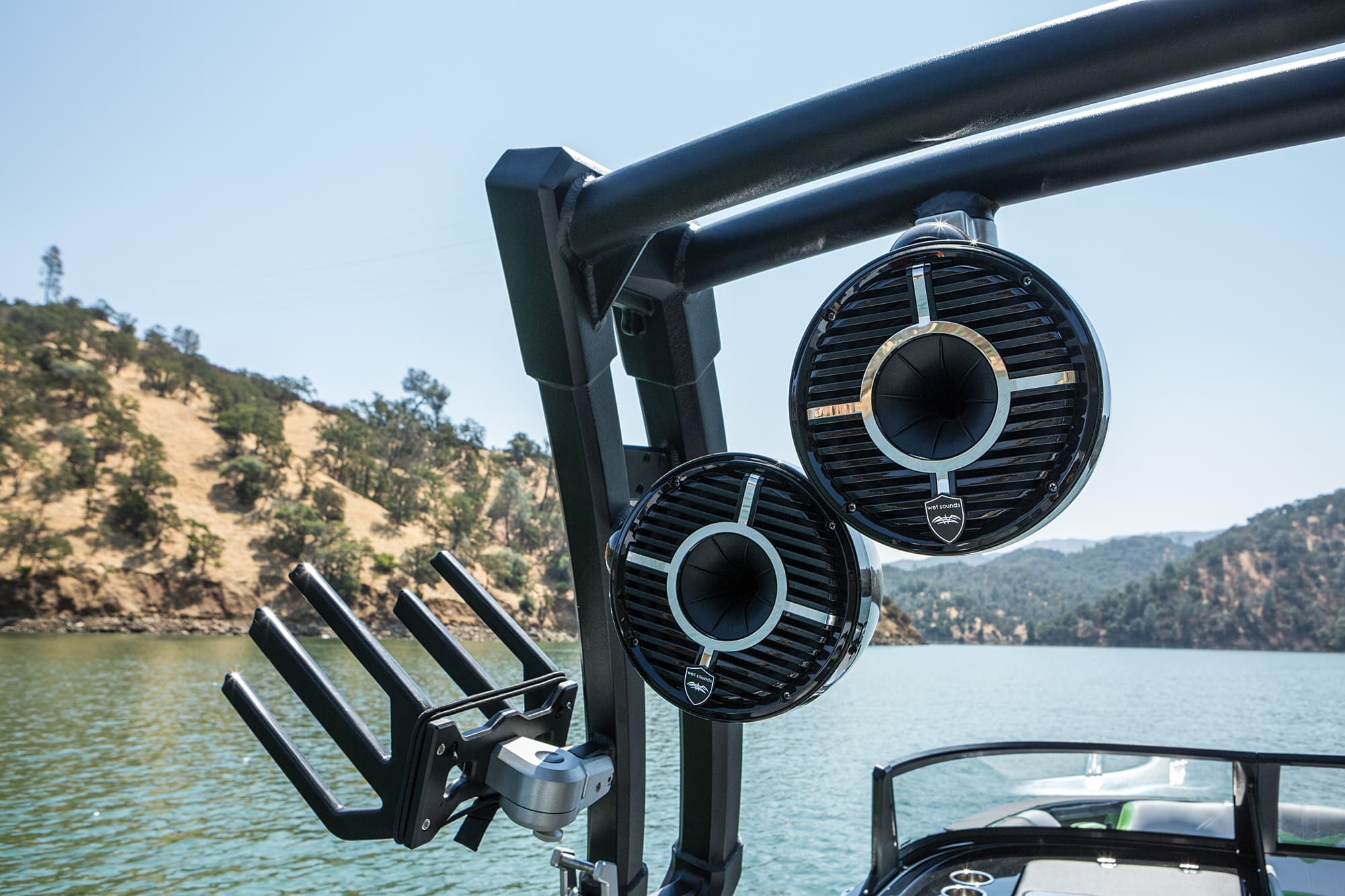 2018 Boat Buyers Guide Supreme S238 Boating Mag