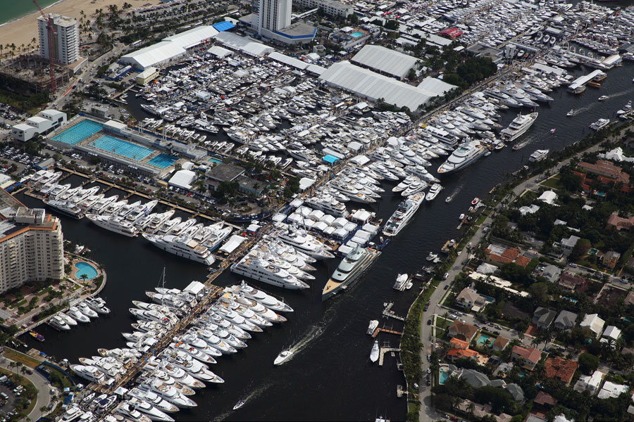 2017 Fort Lauderdale International Boat Show: Must-See Marine Electronics
